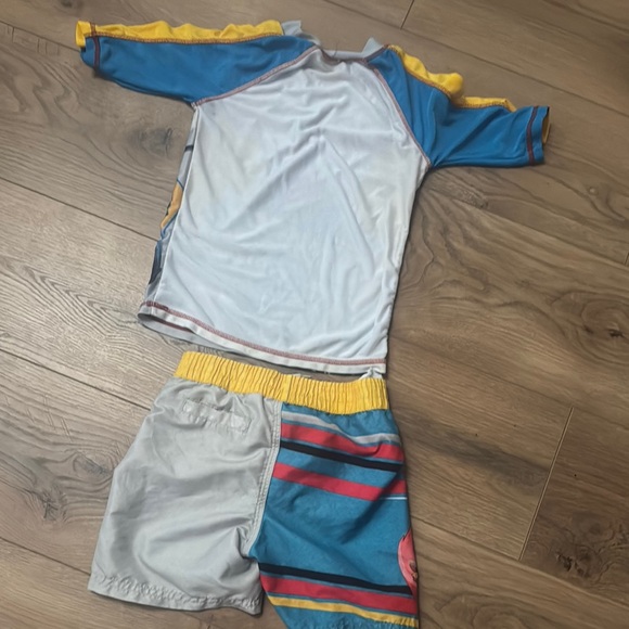 Disney Cars Racing Swim Set - Blue, Yellow, Red - Picture 4 of 4